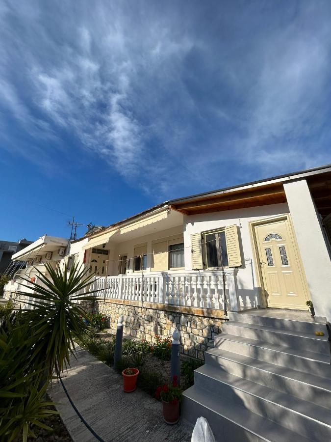 Hotel Vila Andi Zverneci Exterior foto